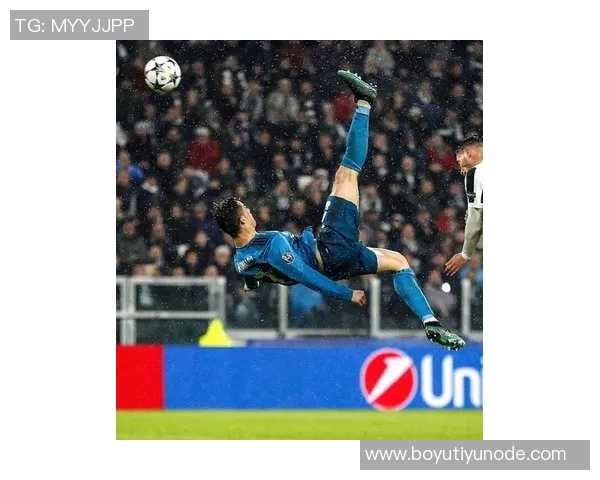 C罗精彩垫射破门却因越位被判无效令人惋惜的瞬间